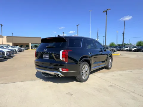 More photos of 2020 Hyundai Palisade Limited at Dallas Direct Auto, TX