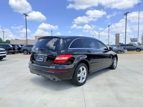 More photos of 2012 Mercedes-Benz R-Class R350 BlueTEC at Dallas Direct Auto, TX