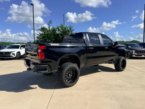 More photos of 2019 Chevrolet Silverado Custom Trail Boss at Dallas Direct Auto, TX