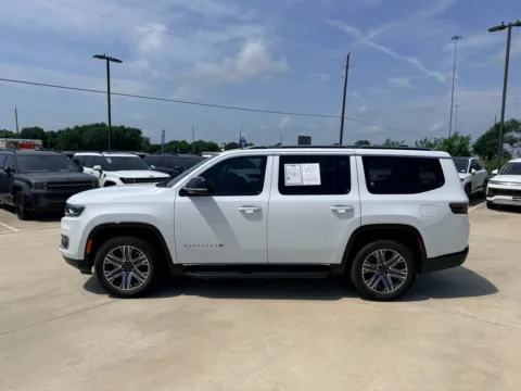 Photos of 2024 Jeep Wagoneer Series II for sale in Irving, TX at Dallas Direct Auto