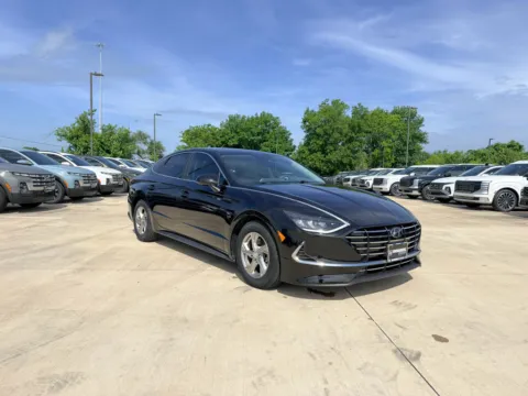 Another view of 2022 Hyundai Sonata SE for sale in Irving, TX at Dallas Direct Auto