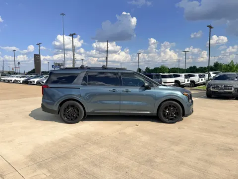 More photos of 2025 Kia Carnival Hybrid SX at Dallas Direct Auto, TX
