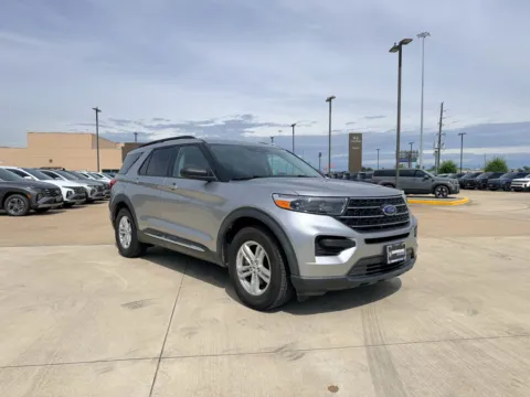 Another view of 2021 Ford Explorer XLT for sale in Irving, TX at Dallas Direct Auto