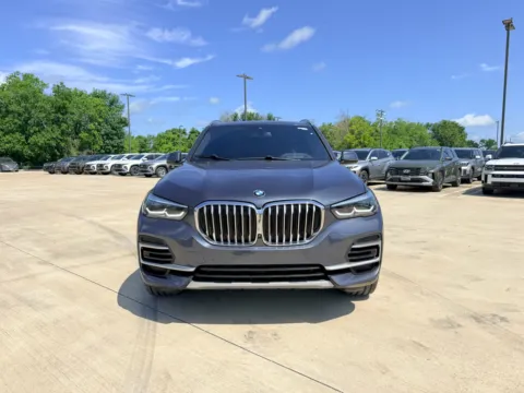 Photos of 2022 BMW X5 xDrive40i for sale in Irving, TX at Dallas Direct Auto