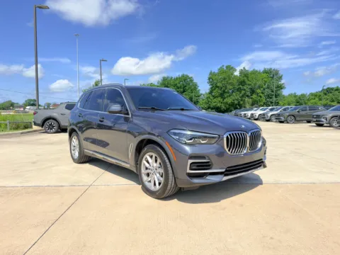 Another view of 2022 BMW X5 xDrive40i for sale in Irving, TX at Dallas Direct Auto