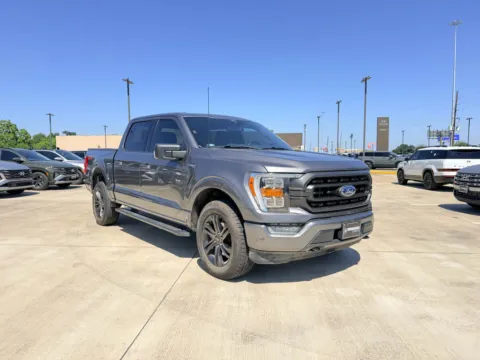Another view of 2022 Ford F-150 XLT for sale in Irving, TX at Dallas Direct Auto