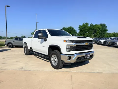 Another view of 2025 Chevrolet Silverado LT for sale in Irving, TX at Dallas Direct Auto