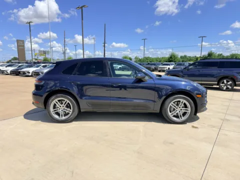More photos of 2019 Porsche Macan at Dallas Direct Auto, TX