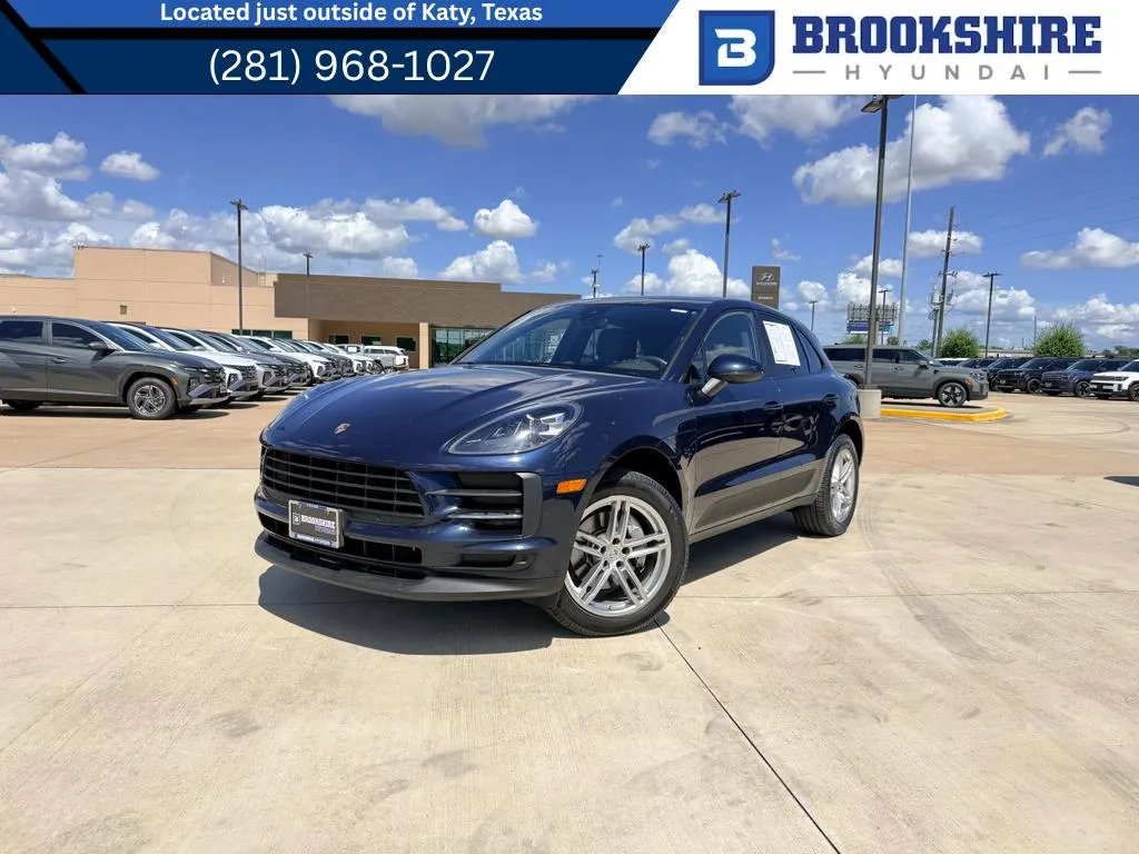 Blue 2019 Porsche Macan for sale in Irving, TX