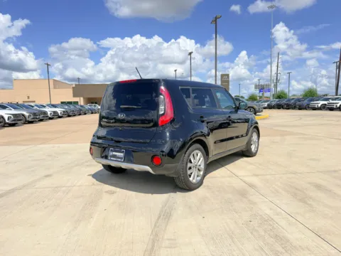 More photos of 2018 Kia Soul + at Dallas Direct Auto, TX