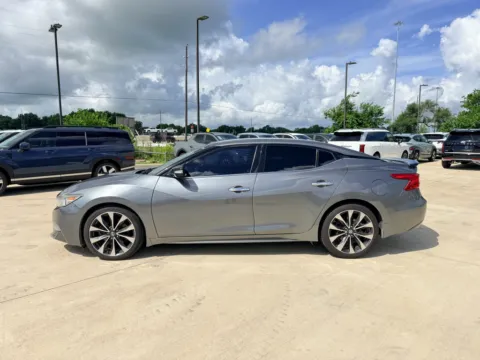Photos of 2016 Nissan Maxima 3.5 SR for sale in Irving, TX at Dallas Direct Auto
