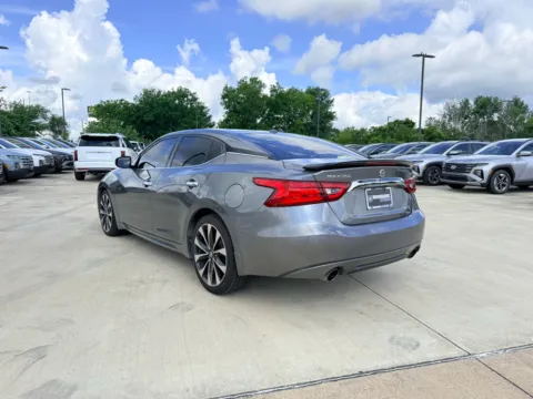 More photos of 2016 Nissan Maxima 3.5 SR at Dallas Direct Auto, TX