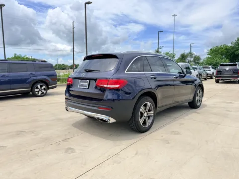 More photos of 2016 Mercedes-Benz GLC 300 at Dallas Direct Auto, TX