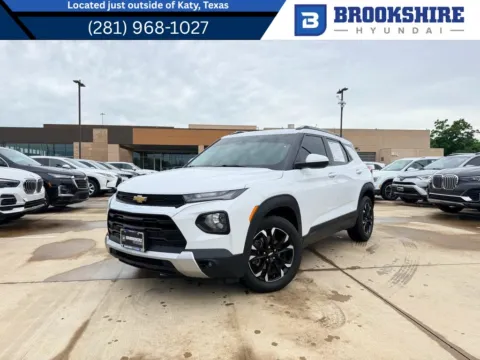 White 2021 Chevrolet TrailBlazer LT for sale in Irving, TX