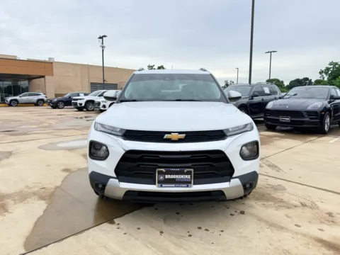 Photos of 2021 Chevrolet TrailBlazer LT for sale in Irving, TX at Dallas Direct Auto