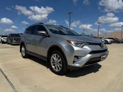 Another view of 2018 Toyota RAV4 Limited for sale in Irving, TX at Dallas Direct Auto