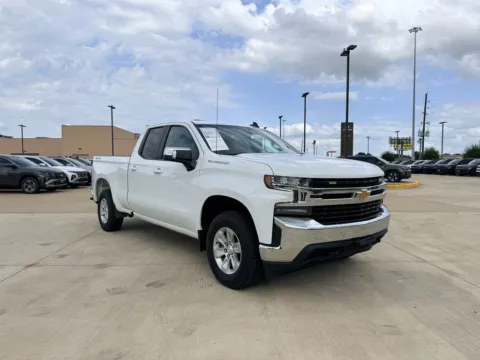 Another view of 2021 Chevrolet Silverado LT for sale in Irving, TX at Dallas Direct Auto