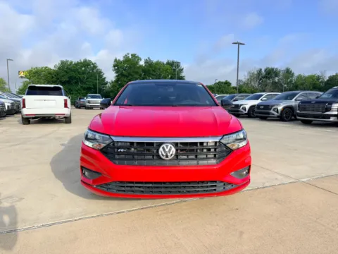 Photos of 2019 Volkswagen Jetta R-Line for sale in Irving, TX at Dallas Direct Auto