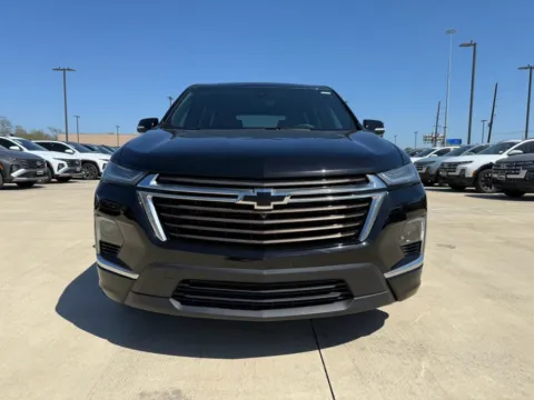 Photos of 2024 Chevrolet Traverse Limited High Country for sale in Irving, TX at Dallas Direct Auto