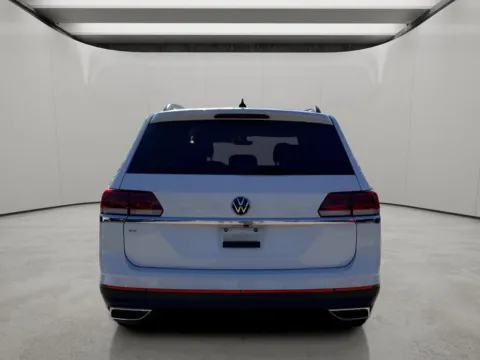More photos of 2022 Volkswagen Atlas 2.0T SE at Dallas Direct Auto, TX