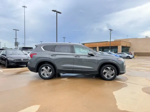 More photos of 2023 Hyundai Santa Fe SEL at Dallas Direct Auto, TX