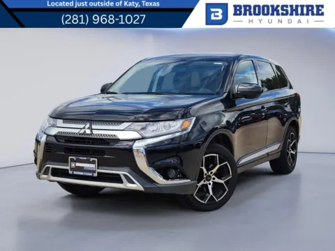 Black 2020 Mitsubishi Outlander ES for sale in Irving, TX
