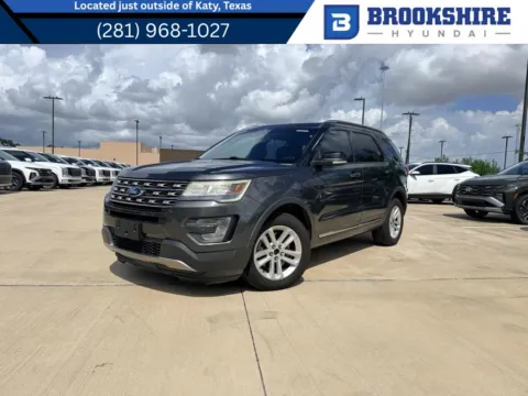 Gray 2016 Ford Explorer XLT for sale in Irving, TX