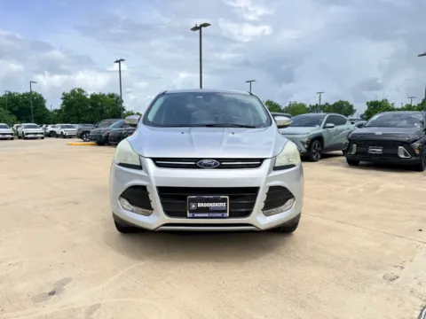 Photos of 2013 Ford Escape SEL for sale in Irving, TX at Dallas Direct Auto