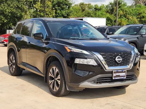 Another view of 2023 Nissan Rogue SV for sale in Irving, TX at Dallas Direct Auto
