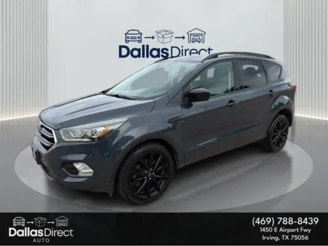 Green 2019 Ford Escape SE for sale in Irving, TX