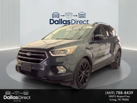 Green 2019 Ford Escape SE for sale in Irving, TX
