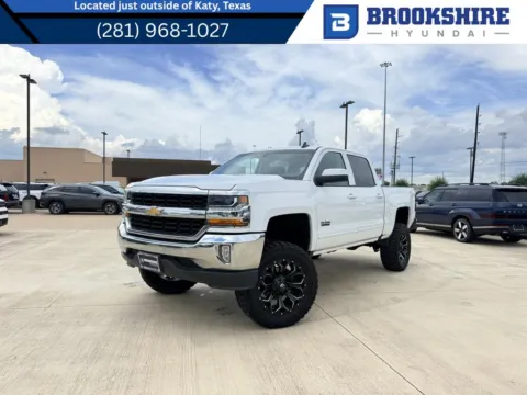 White 2018 Chevrolet Silverado LT for sale in Irving, TX
