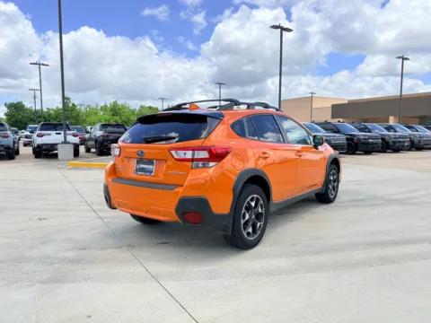 More photos of 2019 Subaru Crosstrek Premium at Dallas Direct Auto, TX