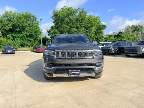 Photos of 2022 Jeep Grand Wagoneer Series II for sale in Irving, TX at Dallas Direct Auto