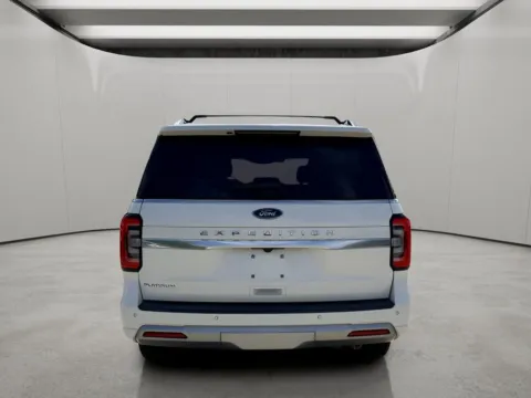 More photos of 2022 Ford Expedition Platinum at Dallas Direct Auto, TX