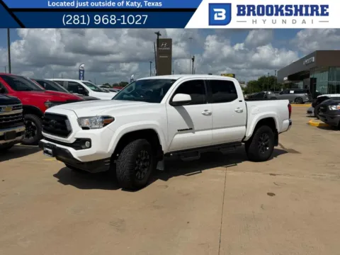 White 2023 Toyota Tacoma SR5 for sale in Irving, TX