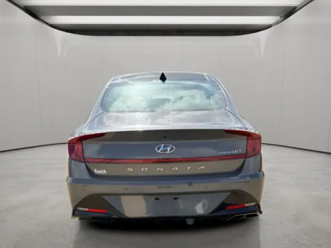 More photos of 2022 Hyundai Sonata Limited at Dallas Direct Auto, TX