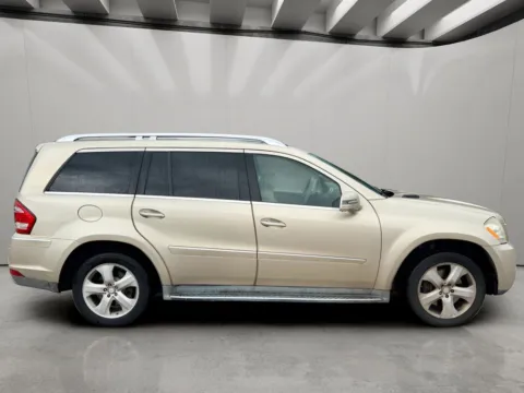 More photos of 2012 Mercedes-Benz GL-Class GL450 4MATIC at Dallas Direct Auto, TX