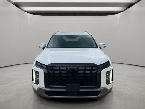 More photos of 2024 Hyundai Palisade Limited at Dallas Direct Auto, TX