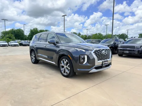 Another view of 2022 Hyundai Palisade Limited for sale in Irving, TX at Dallas Direct Auto