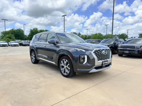 Another view of 2022 Hyundai Palisade Limited for sale in Irving, TX at Dallas Direct Auto