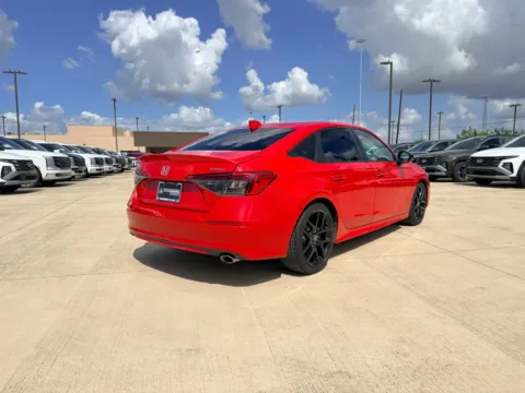 More photos of 2022 Honda Civic Sport at Dallas Direct Auto, TX