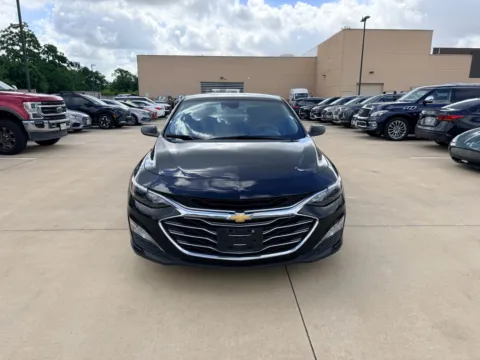 Another view of 2023 Chevrolet Malibu LT for sale in Irving, TX at Dallas Direct Auto