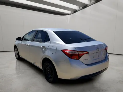 Another view of 2018 Toyota Corolla LE for sale in Irving, TX at Dallas Direct Auto