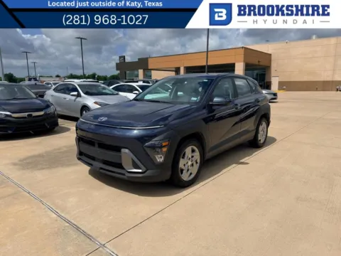 Blue 2024 Hyundai Kona SE for sale in Irving, TX