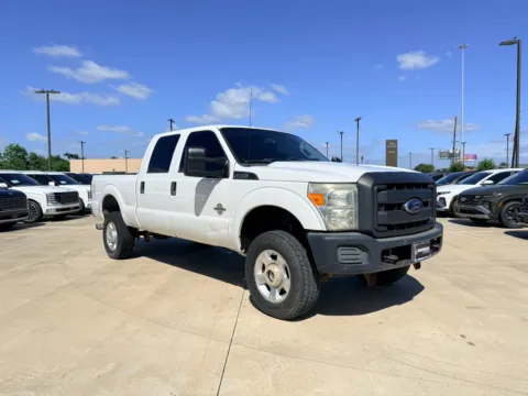Another view of 2015 Ford F-250 XL for sale in Irving, TX at Dallas Direct Auto