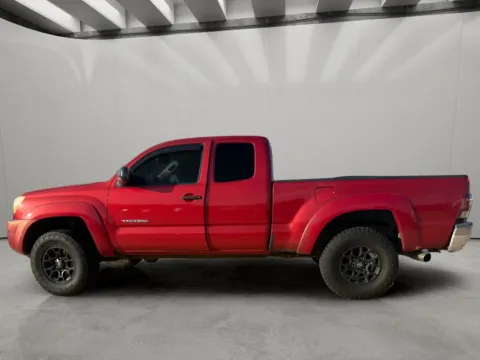 Photos of 2010 Toyota Tacoma for sale in Irving, TX at Dallas Direct Auto