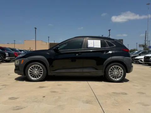 Photos of 2019 Hyundai Kona SEL for sale in Irving, TX at Dallas Direct Auto