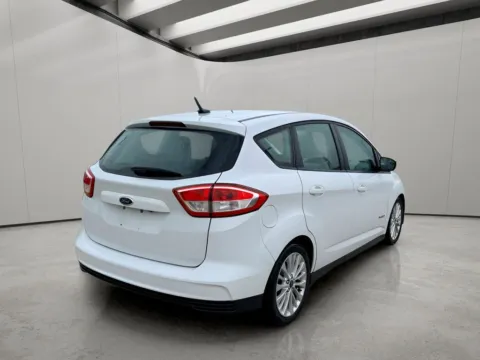 More photos of 2018 Ford C-Max Hybrid SE at Dallas Direct Auto, TX