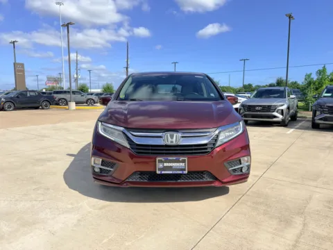 Photos of 2019 Honda Odyssey Elite for sale in Irving, TX at Dallas Direct Auto